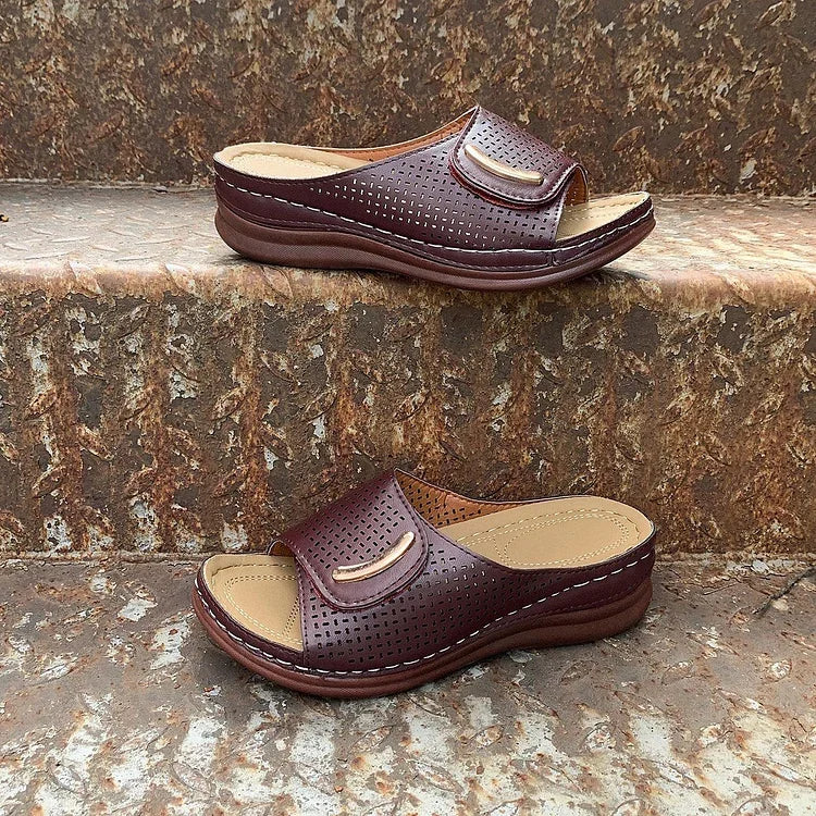 Rowenna - Classic Urban Sandals