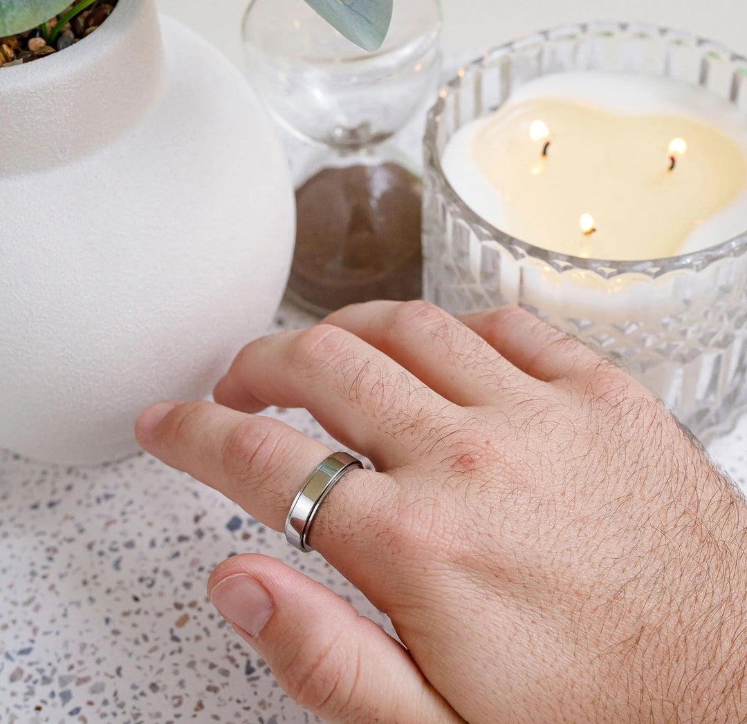 Lunar & Onyx Orbit rings
